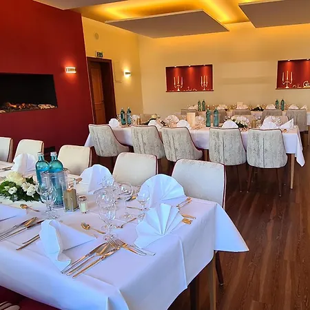 Hotel Hessischer Hof 3*